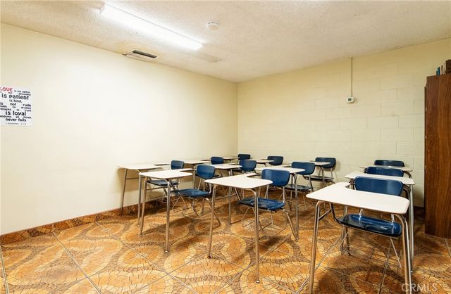 147 E Rosecrans Avenue, Compton, CA 90222