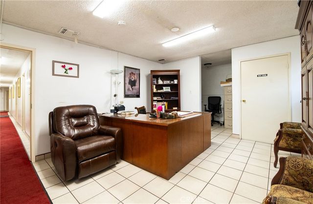 147 E Rosecrans Avenue, Compton, CA 90222
