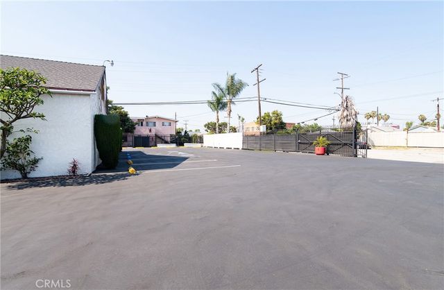 147 E Rosecrans Avenue, Compton, CA 90222
