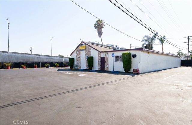 147 E Rosecrans Avenue, Compton, CA 90222