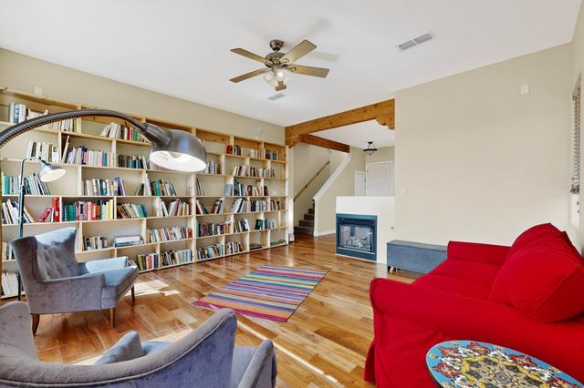 6808 Sunset Circle, Santa Fe, NM 87507