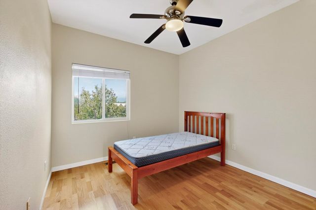 6808 Sunset Circle, Santa Fe, NM 87507