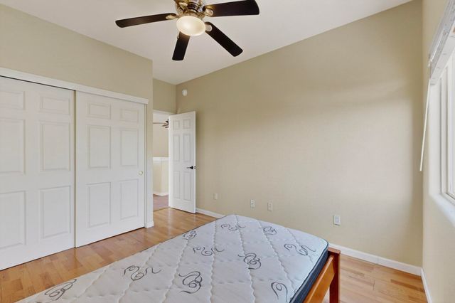 6808 Sunset Circle, Santa Fe, NM 87507