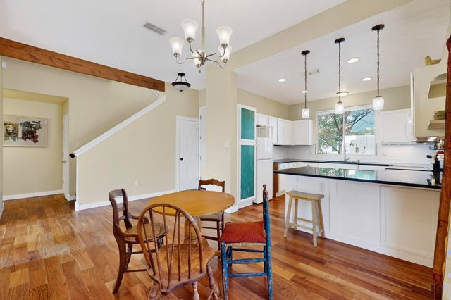 6808 Sunset Circle, Santa Fe, NM 87507