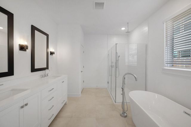 3319 Wickfield Pass Lane, League City, TX 77573
