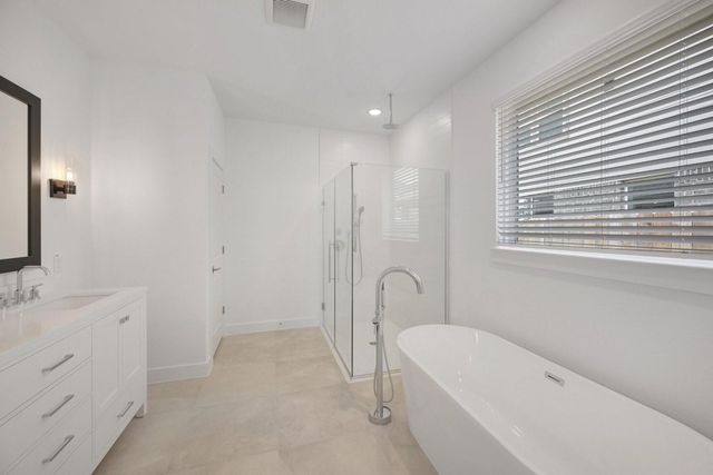 3319 Wickfield Pass Lane, League City, TX 77573