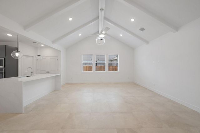 3319 Wickfield Pass Lane, League City, TX 77573