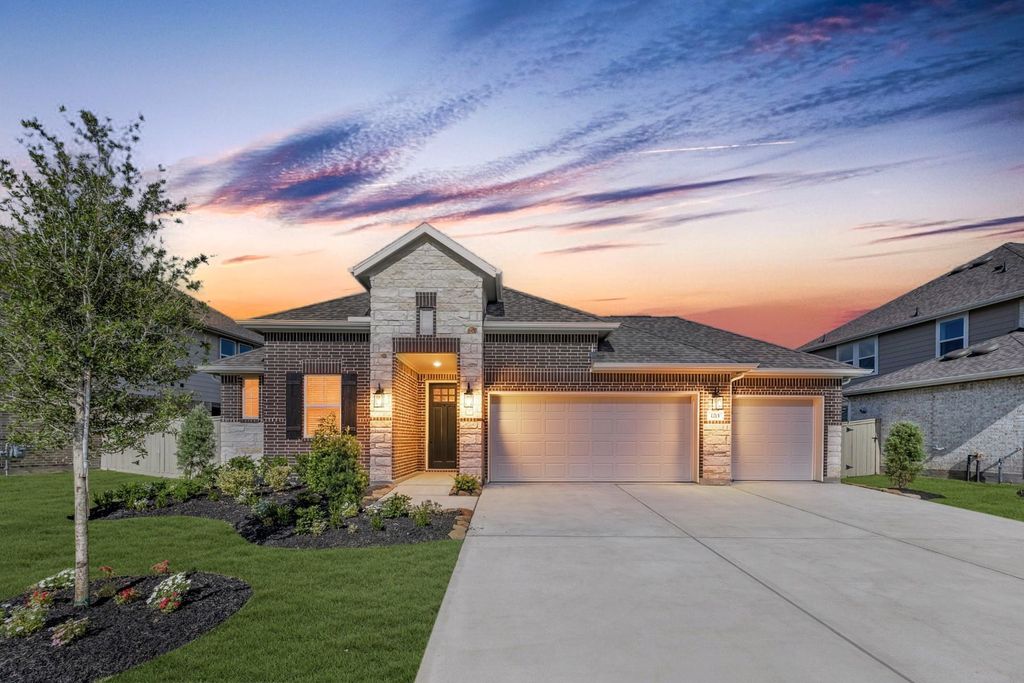 3319 Wickfield Pass Lane, League City, TX 77573