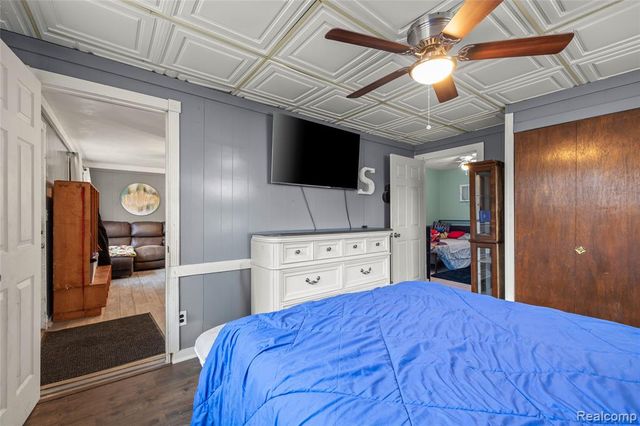 32155 Melton Street, Westland, MI 48186