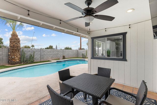 1922 W CORTEZ Circle, Chandler, AZ 85224