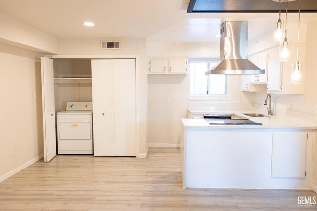 4701 Beechwood Street 67, Bakersfield, CA 93309