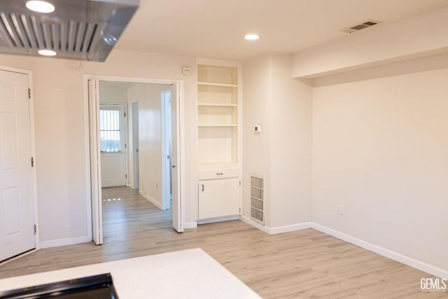 4701 Beechwood Street 67, Bakersfield, CA 93309