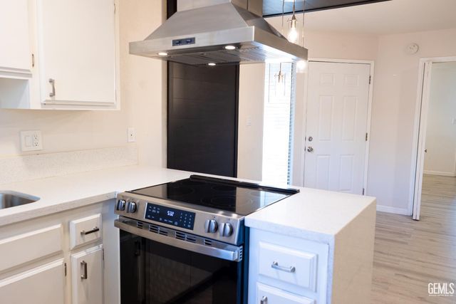 4701 Beechwood Street 67, Bakersfield, CA 93309