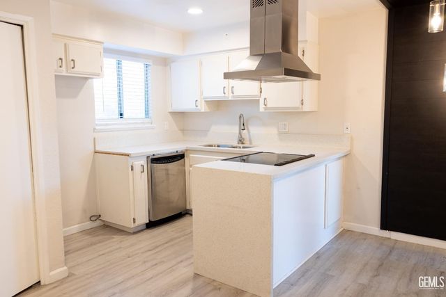 4701 Beechwood Street 67, Bakersfield, CA 93309