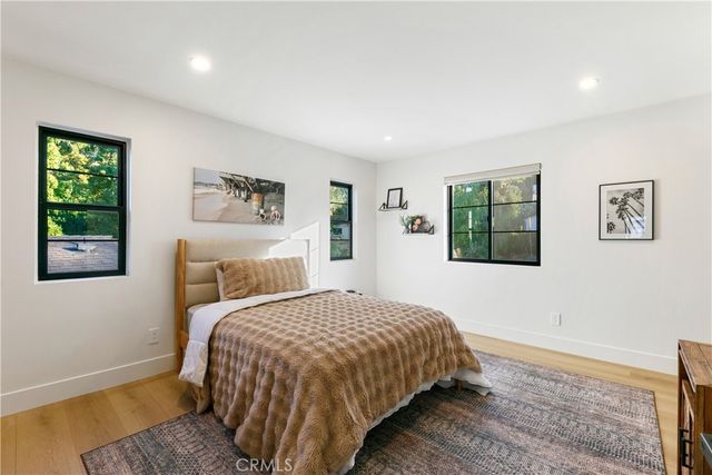 22269 Avenue San Luis, Woodland Hills, CA 91364