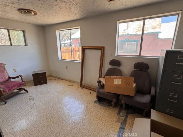 35587 National Trails, Daggett, CA 92327