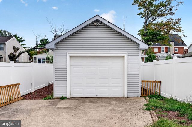 124 CLEVELAND AVE, Riverside, NJ 08075