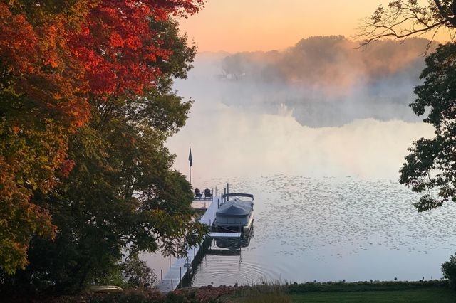 630 Carver Beach Road, Chanhassen, MN 55317