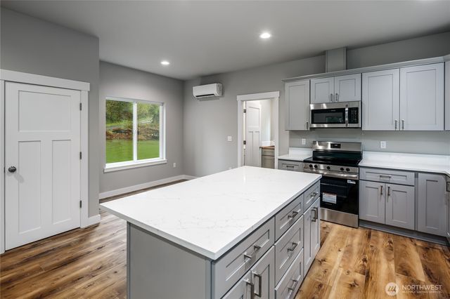 1906 238th Avenue NE, Granite Falls, WA 98252