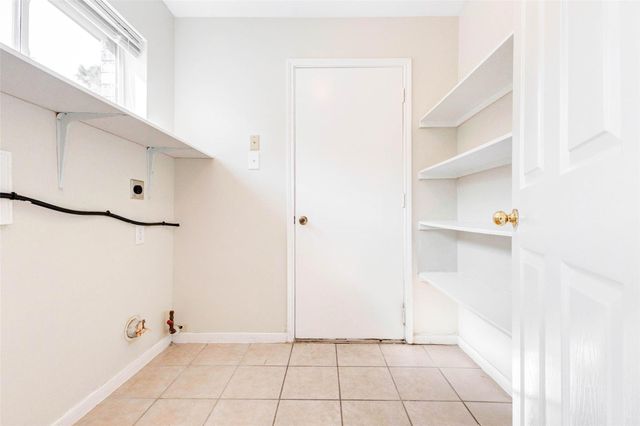 5318 Cilantro Lane, Baytown, TX 77521