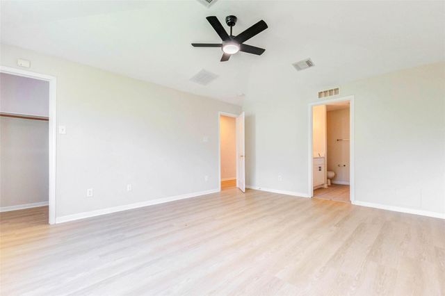 5318 Cilantro Lane, Baytown, TX 77521