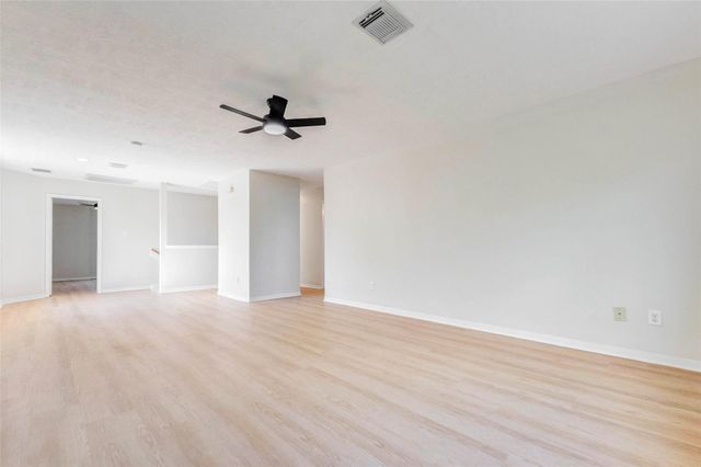 5318 Cilantro Lane, Baytown, TX 77521