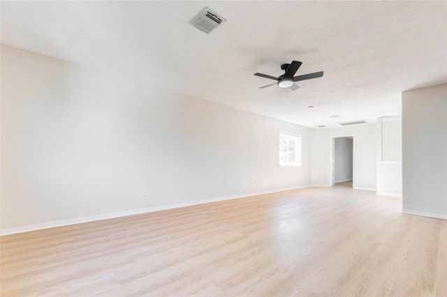 5318 Cilantro Lane, Baytown, TX 77521