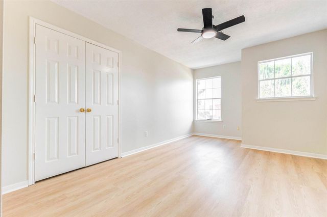 5318 Cilantro Lane, Baytown, TX 77521