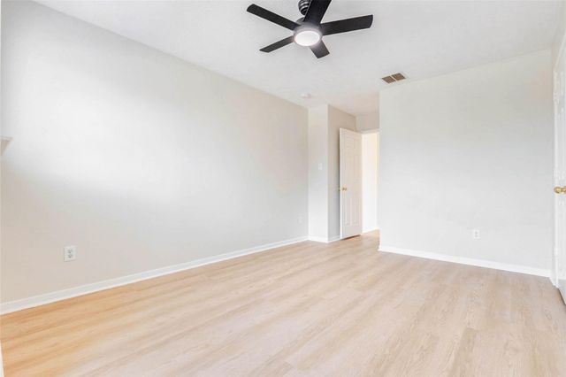 5318 Cilantro Lane, Baytown, TX 77521