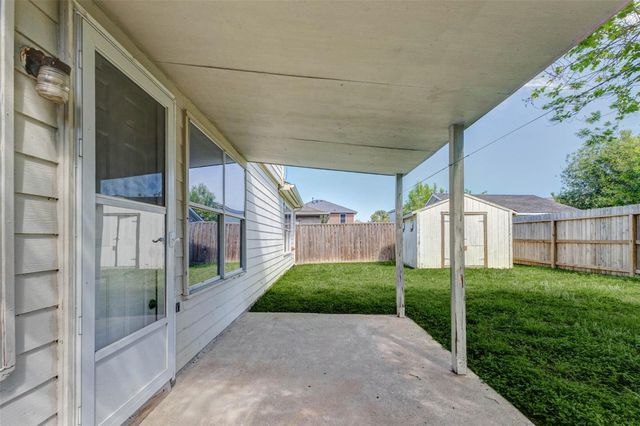 5318 Cilantro Lane, Baytown, TX 77521