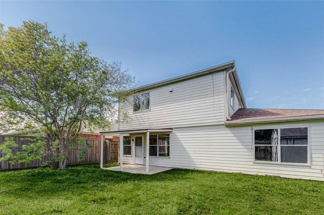 5318 Cilantro Lane, Baytown, TX 77521