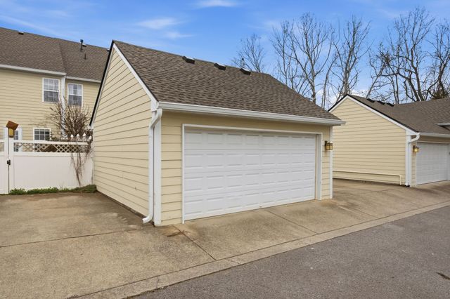 1505 Tolkien Ln, Nashville, TN 37211