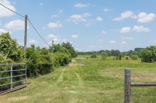 32675 Fm 1488 Road, Hempstead, TX 77445