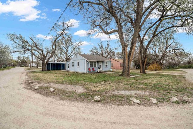 1858 N Pennsylvania Ave, Wichita, KS 67214