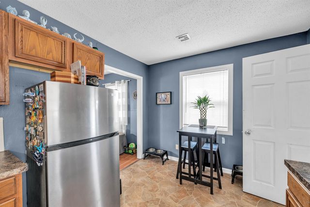 1858 N Pennsylvania Ave, Wichita, KS 67214