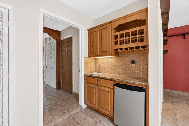 1207 Claire Court NW, Albuquerque, NM 87104
