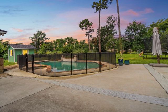 29415 Liberty Lane, Tomball, TX 77375