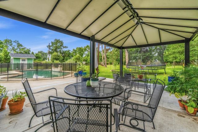 29415 Liberty Lane, Tomball, TX 77375