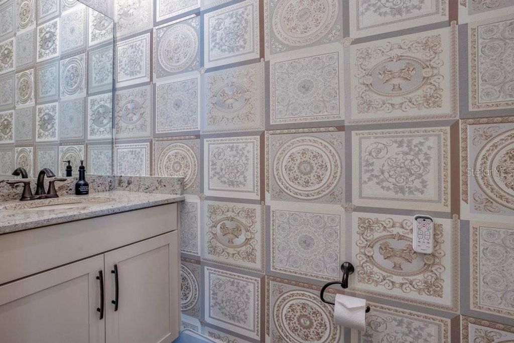 Image 21 of property listing at 8394 VIA VITTORIA WAY, Orlando, FL 32819