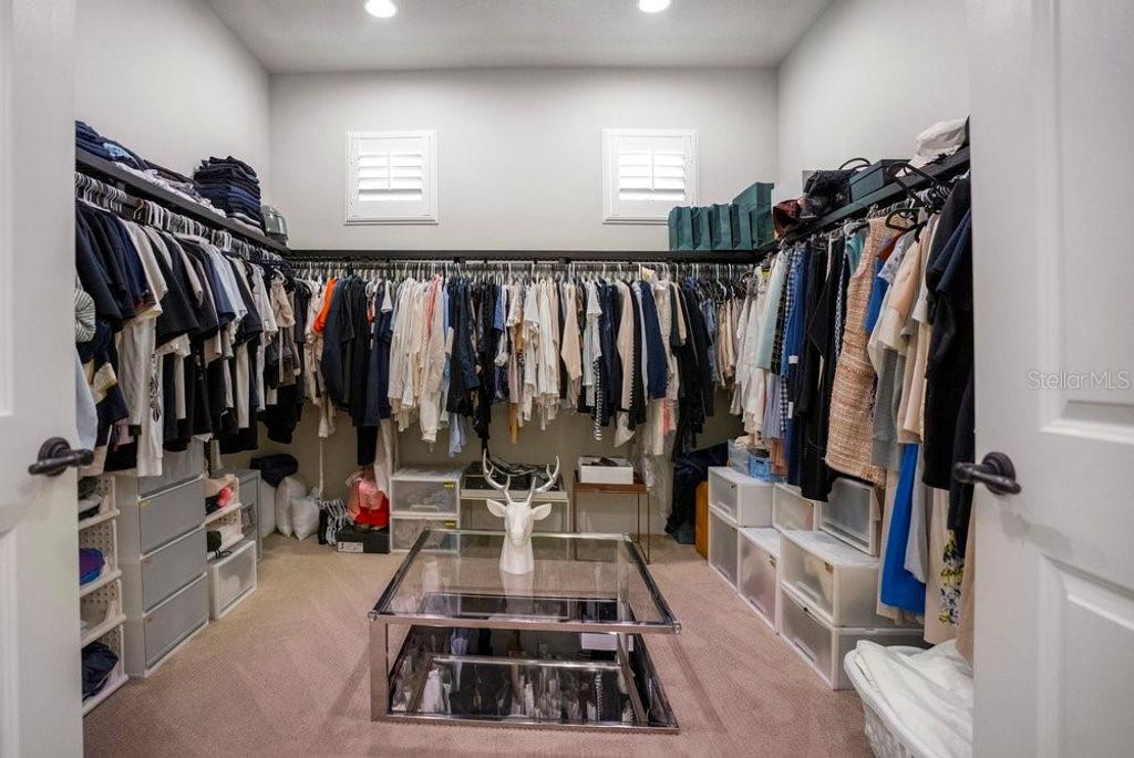 Image 33 of property listing at 8394 VIA VITTORIA WAY, Orlando, FL 32819