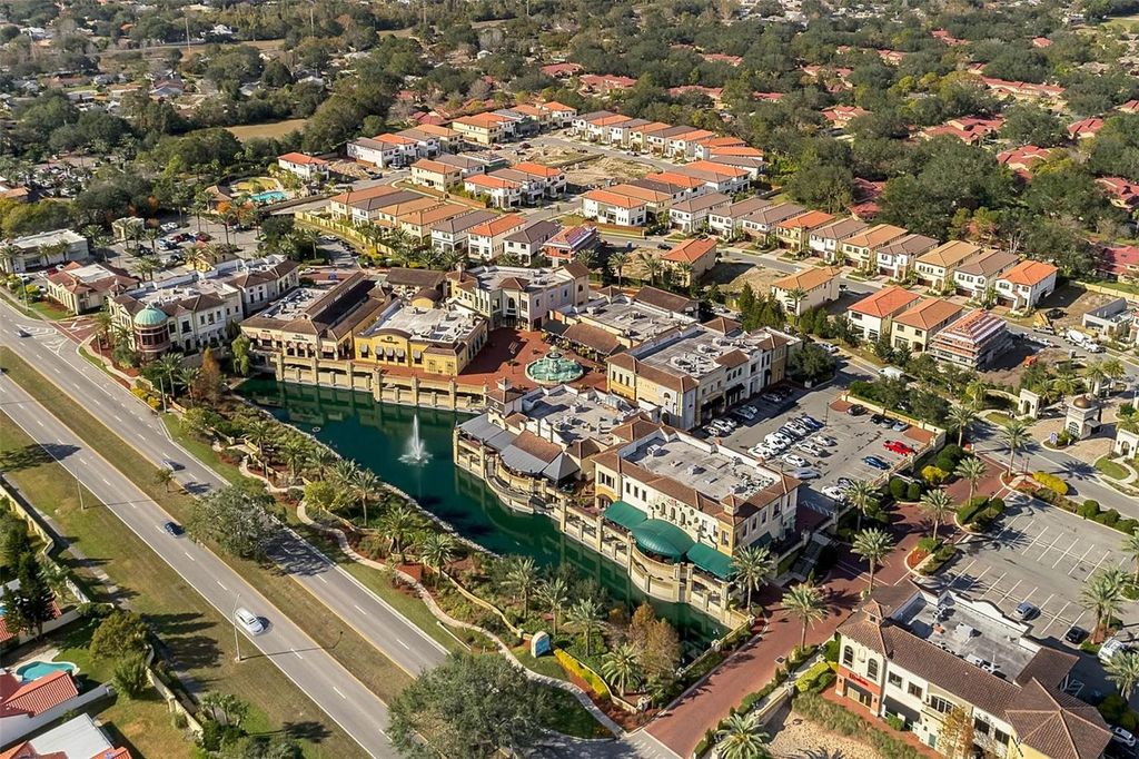 Image 73 of property listing at 8394 VIA VITTORIA WAY, Orlando, FL 32819