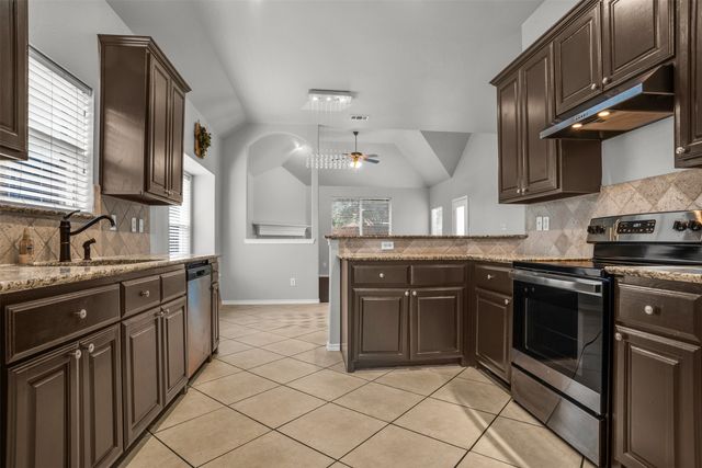 1536 Elika Court, Lewisville, TX 75067