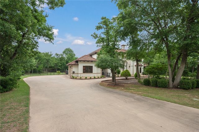 17153 Pawnee Crossing, College Station, TX 77845