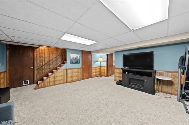 2338 Plymouth Lane, Cuyahoga Falls, OH 44221