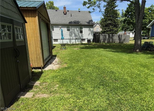9614 Ravenna Road, Twinsburg, OH 44087