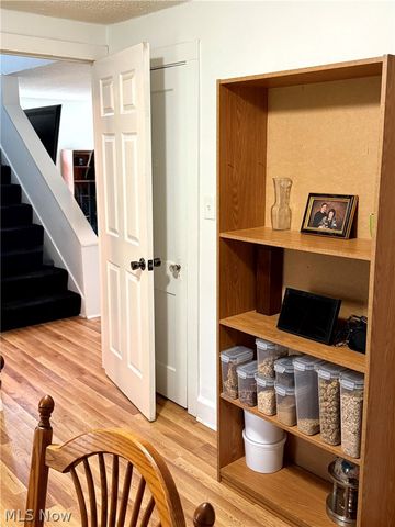9614 Ravenna Road, Twinsburg, OH 44087