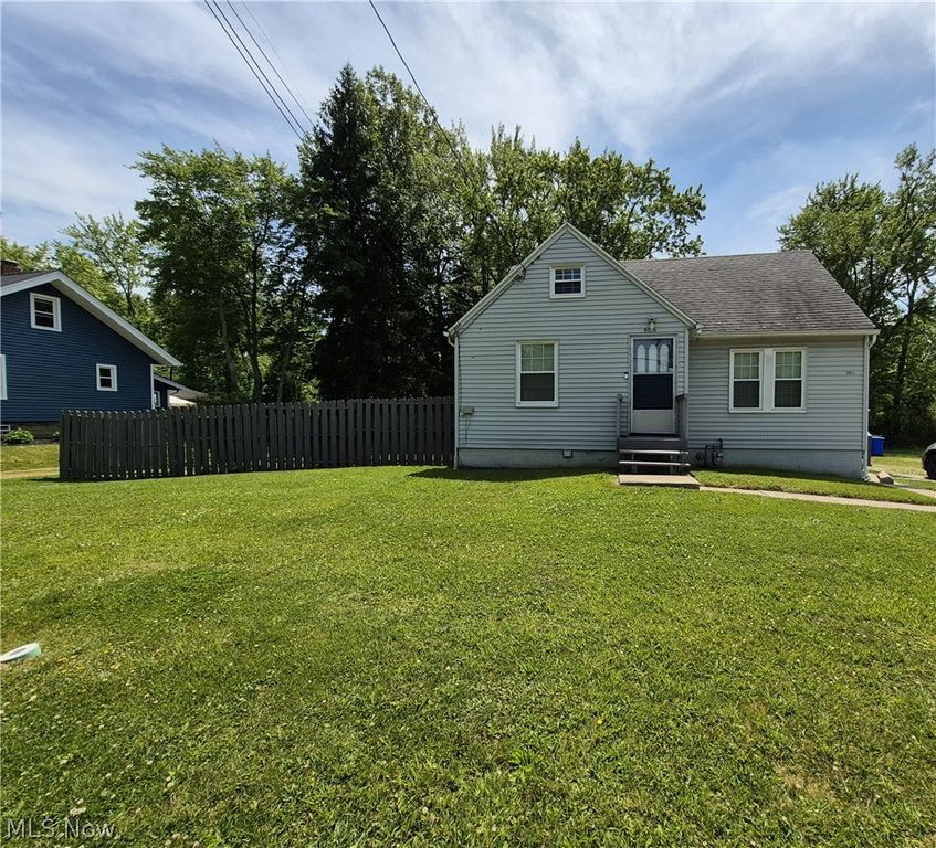 9614 Ravenna Road, Twinsburg, OH 44087