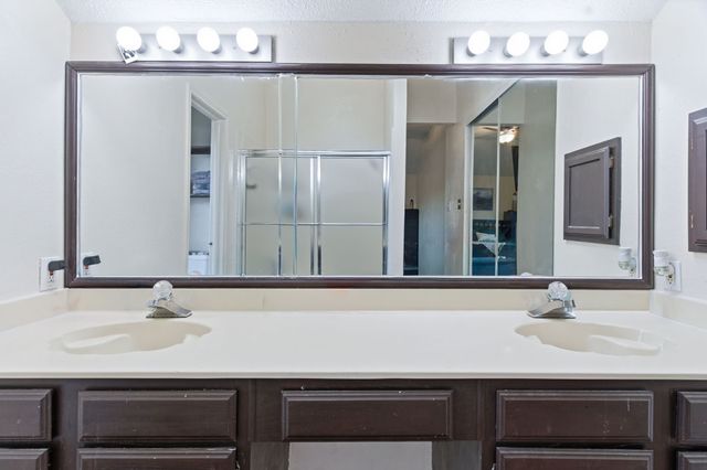 2421 Warrington Drive, Grand Prairie, TX 75052