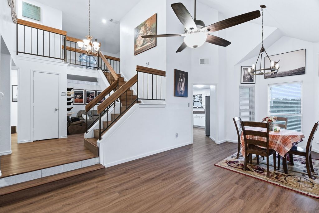 2421 Warrington Drive, Grand Prairie, TX 75052