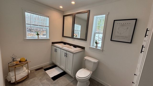 12 Pinrock Drive, Sturbridge, MA 01566